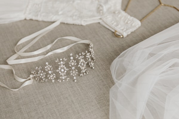 Elegant Lace Glove Designs for Brides: A Wedding Accessory That Makes a Statement