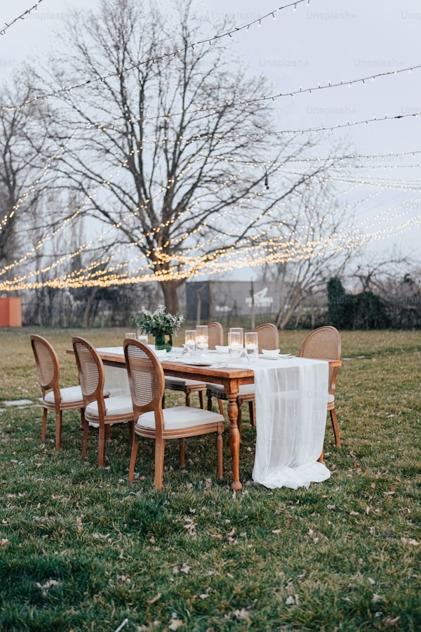 Discover the Magic of Minimalist Wedding Themes: A Comprehensive Guide