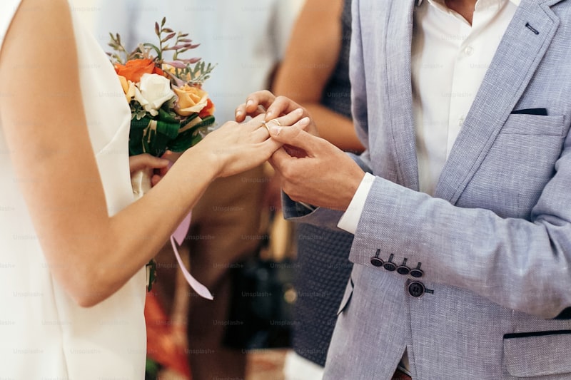 Creating Unforgettable Moments: The Ultimate Guide to Personalized Wedding Favors