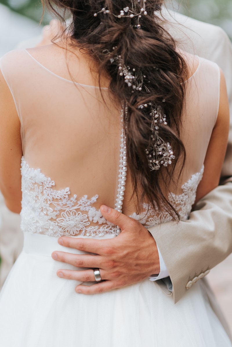 Mastering Layering Techniques for Bridal Looks: Elevate Your Wedding Style