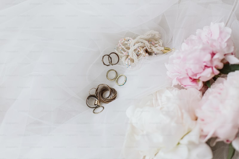 Packing Essentials for Wedding Day Accessories: A Comprehensive Guide