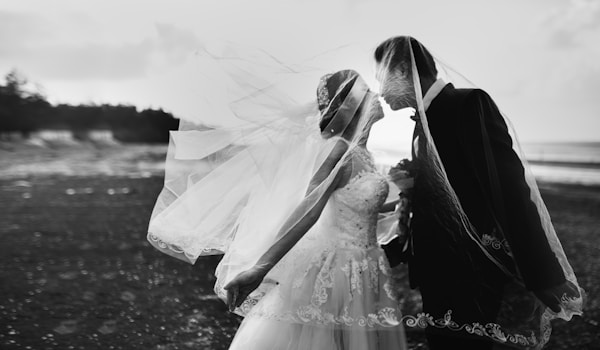 Creating a Wedding Dress with a Flowing, Ethereal Design: Methods and Insights