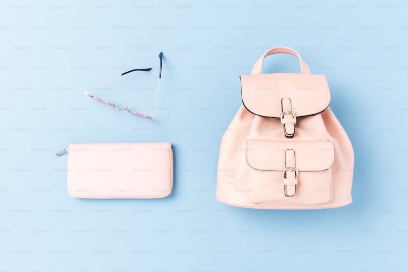 Ultimate Guide to Choosing the Perfect Handbags for Bridesmaids