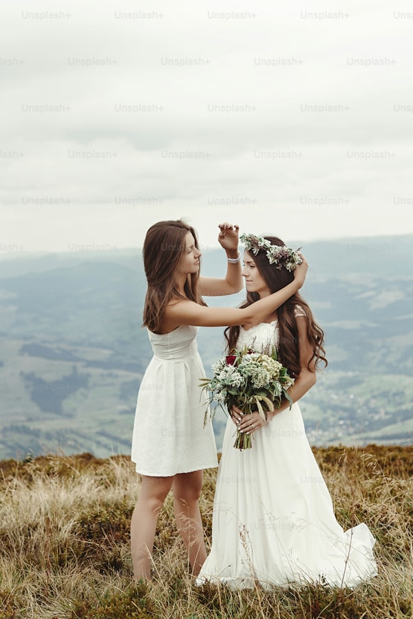 Unlocking the Beauty of Rustic-Chic Wedding Dresses: The Perfect Blend of Elegance and Nature