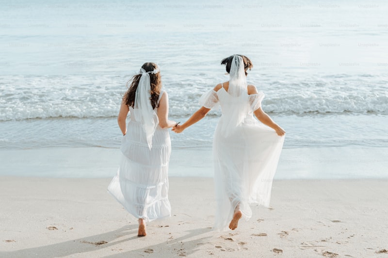 Choosing the Perfect Romantic Beach Wedding Dresses: A Comprehensive Guide