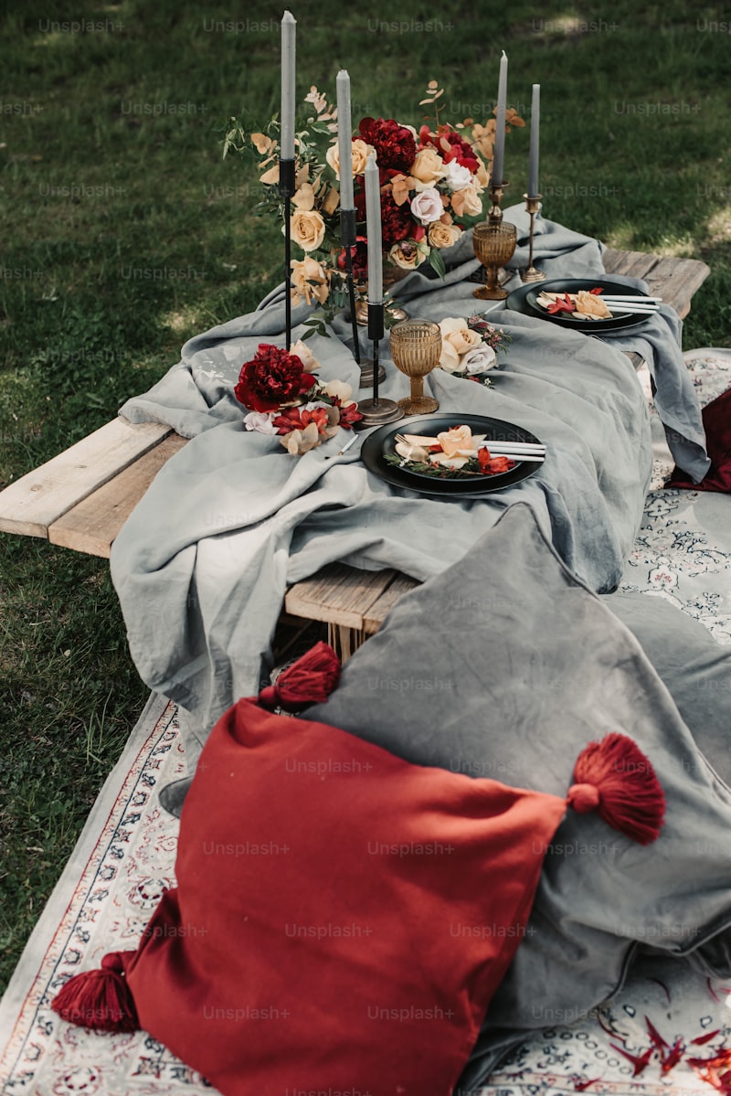 Discover the Charm of Elegant Picnic Wedding Dresses: A Guide to Choosing the Perfect Attire