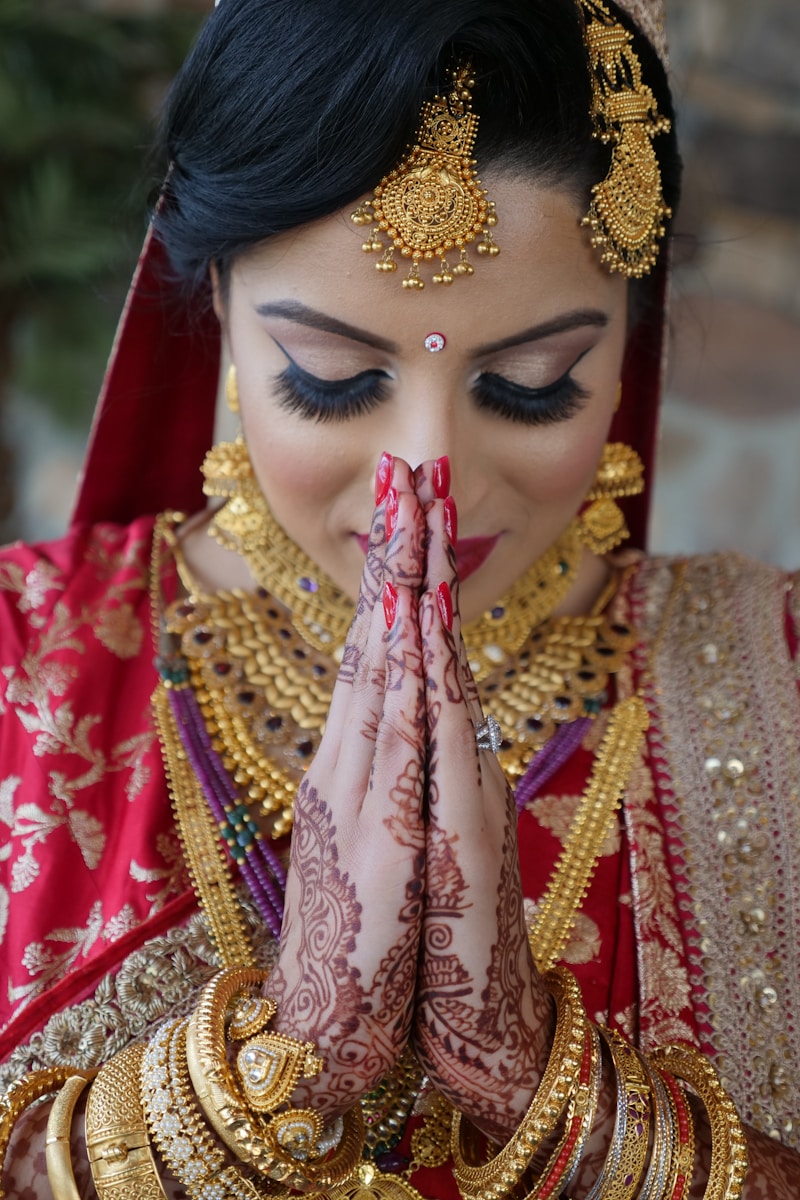 Cultural Influences in Wedding Fashion: A Global Perspective