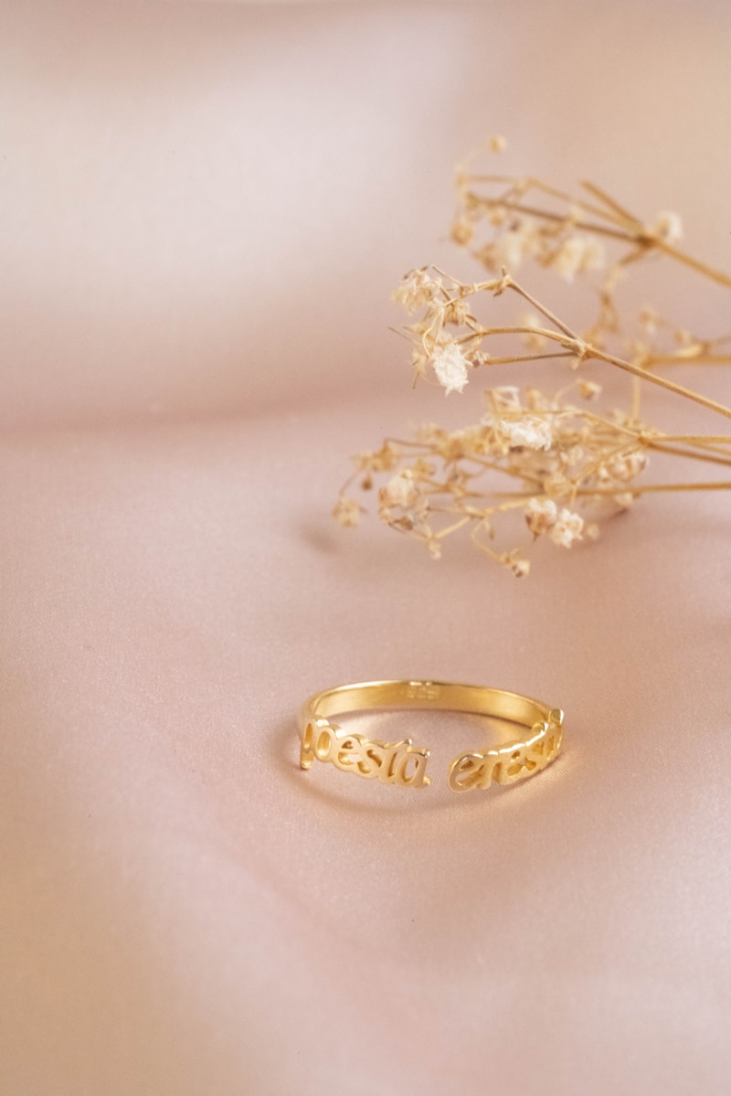 Everything You Need to Know About Statement Rings for Engagement