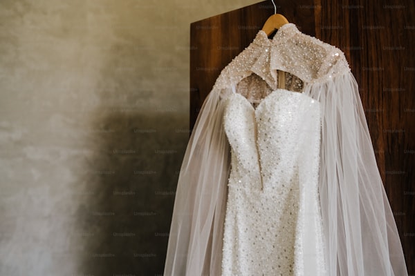 Discover the Elegance of Bespoke Bridal Cape Designs