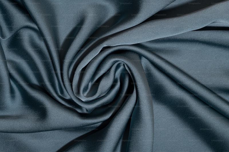 Exploring Luxe Silk Fabric Choices: Elevate Your Style with Elegance