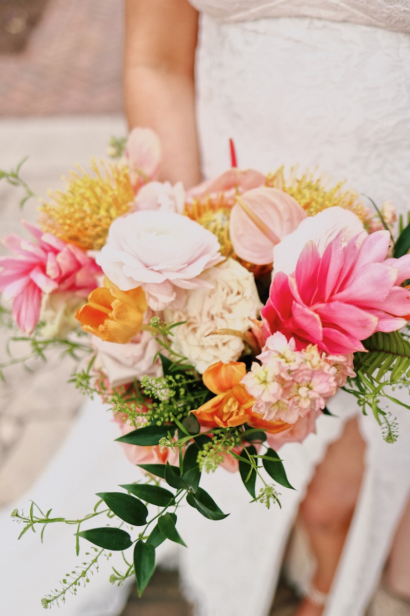 Tropical Flowers for Beach Weddings: The Ultimate Guide to Choosing the Perfect Blooms