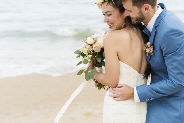 How to Choose the Perfect Wedding Dress for a Bohemian Beach Wedding